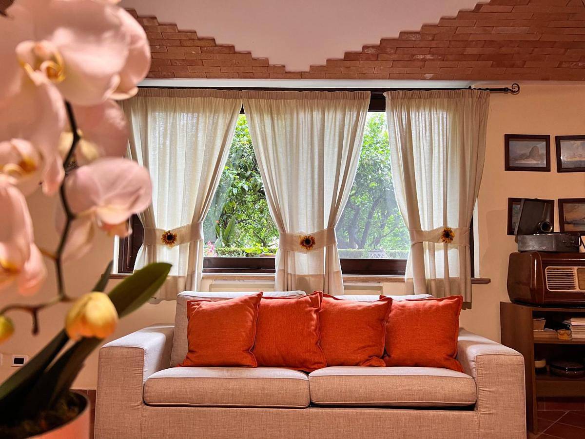Appartamento intero, One-Bedroom Apartment in Villagrazia di Carini, Carini