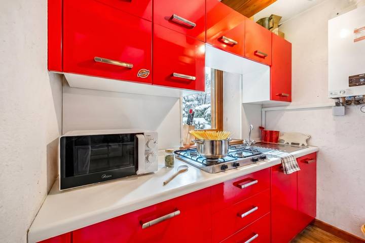 Apartamento entero, Acogedor Apartamento para tu Próxima Escapada in Dolonne, Courmayeur