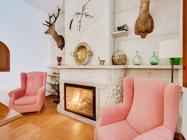 Inviting Mansion in Pozo-Lorente with Public Swimming Pool in Pozo-Lorente, La Manchuela