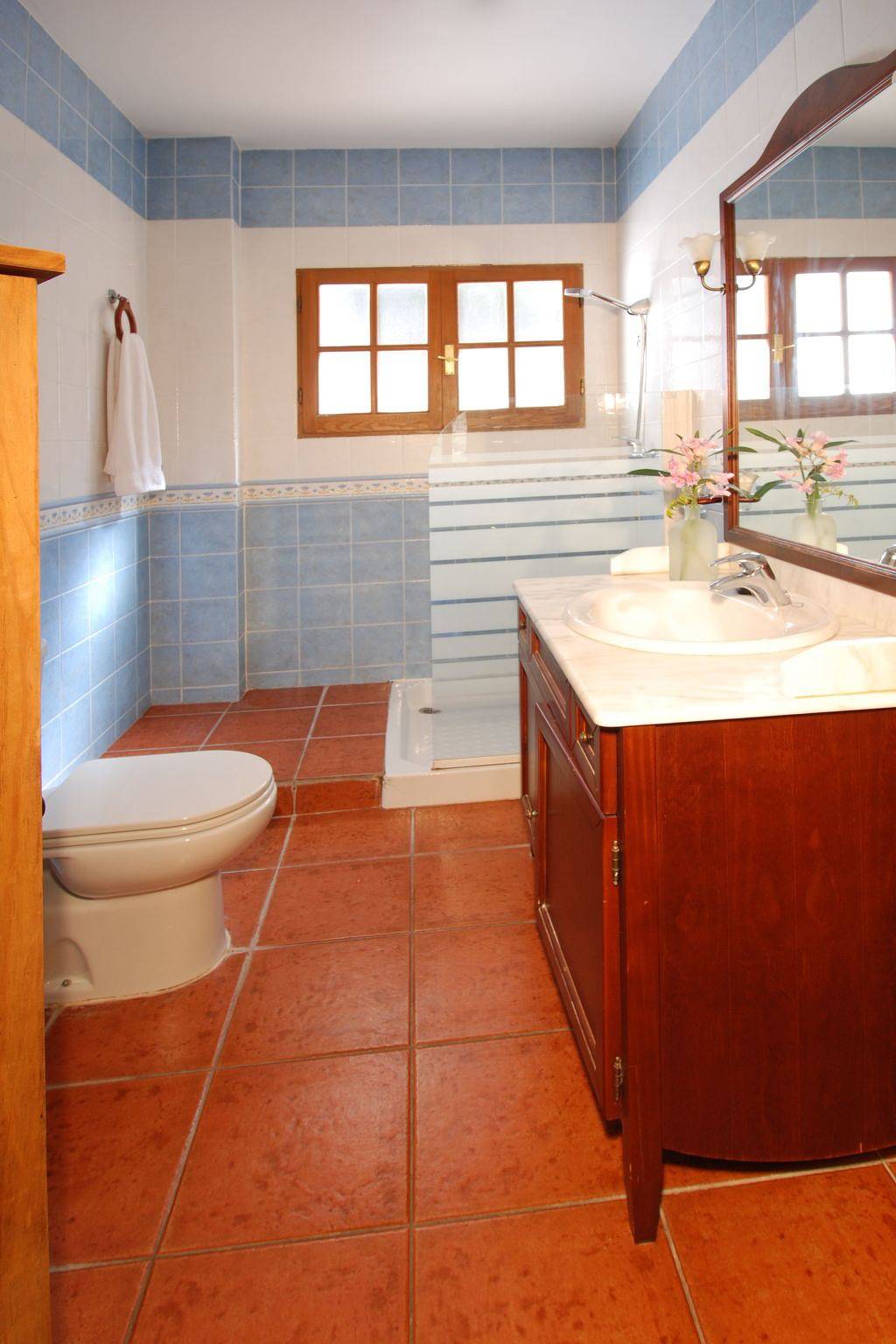 Villa Los Pinos, Beheizter Pool, Wifi, Ac, Bbq in Comares, Provincia de Málaga