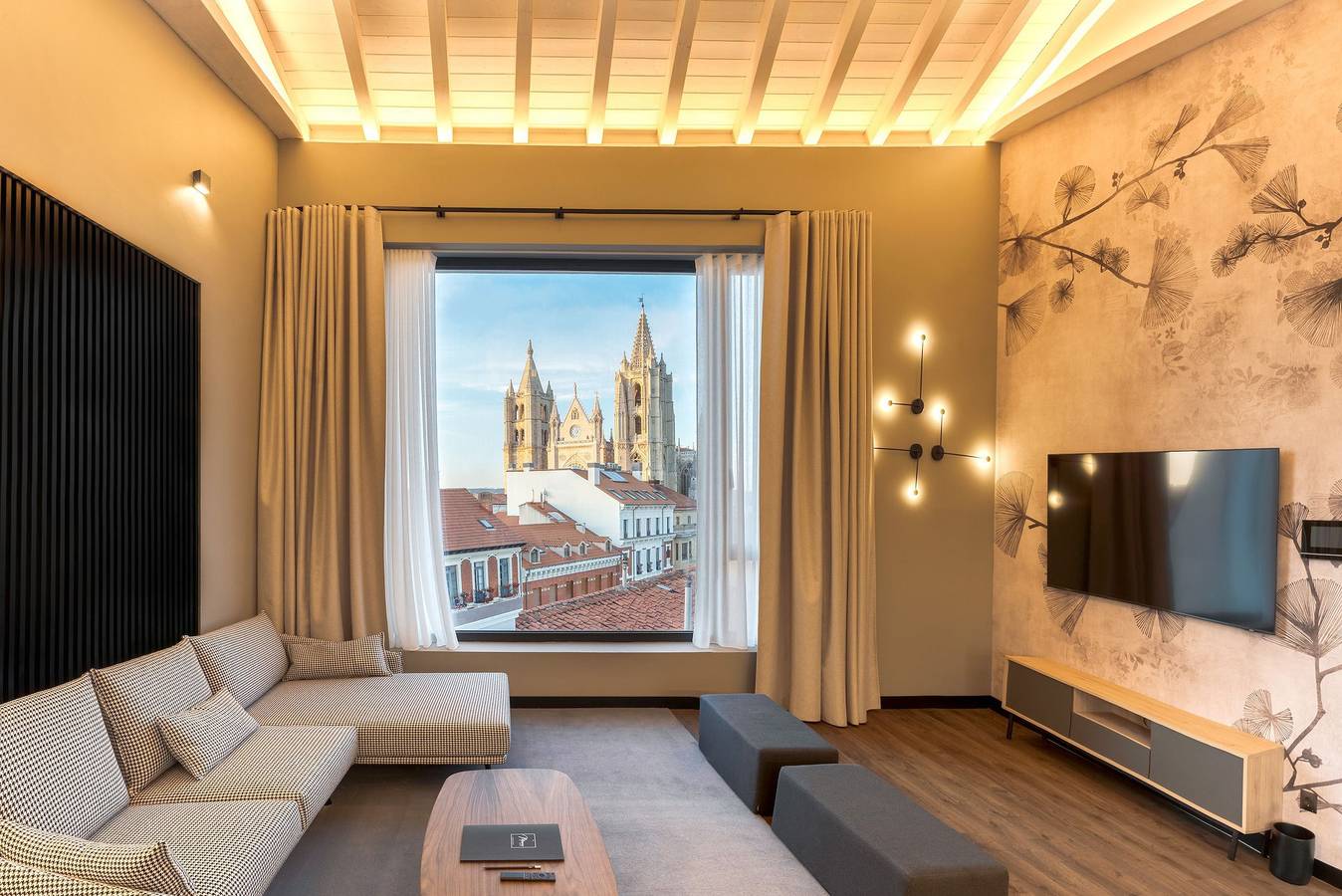 Ganze Wohnung, Genteel Home Mauro Suites IX Terrace in León, Cordillera Cantábrica