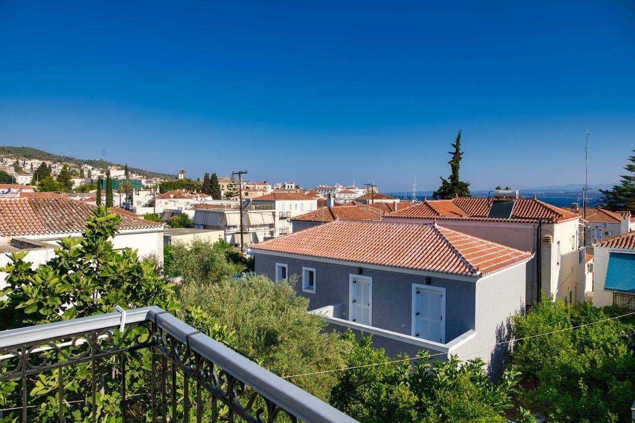 Maison d’hôte pour 5 personnes avec terrasse in Spetses Ville, Spetses
