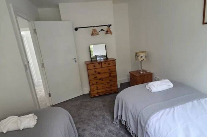 St Mary's Cottage One Entire 2 bedroom cottage - a home from home in Dover, Kent