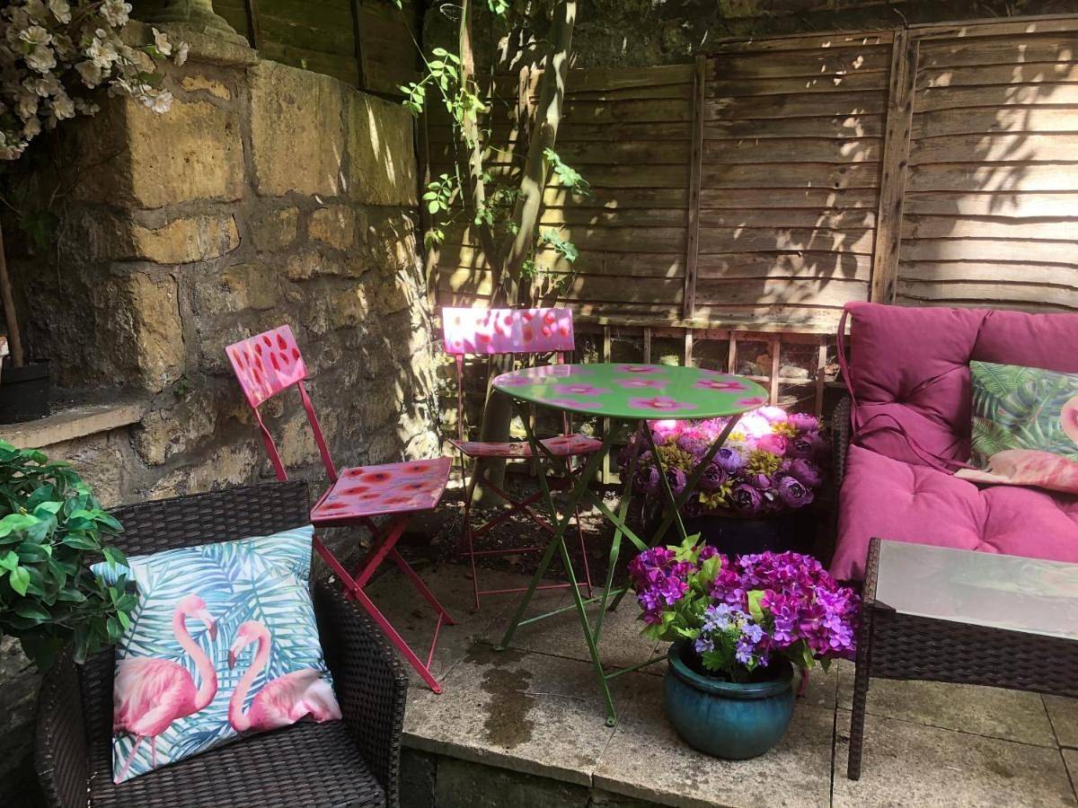 City Centre - Rivers Street, quiet 2 bed ground floor Georgian garden Apartment in Bath, Bath et Nord-Est Somerset