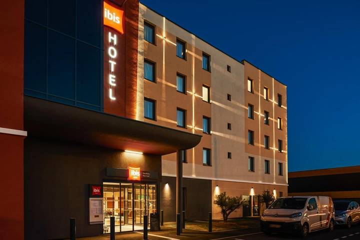 Hôtel pour 2 personnes, avec terrasse, animaux acceptés à Montlhéry
