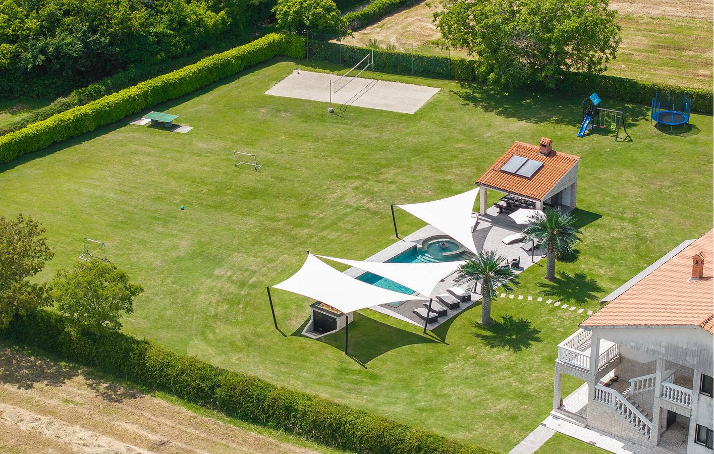 Ferienhaus für 15 Personen mit Pool in Šumber, Istrien