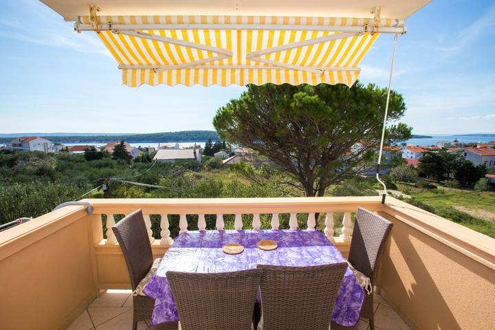 Ferienwohnung für 4 Personen, mit Balkon/Terrasse