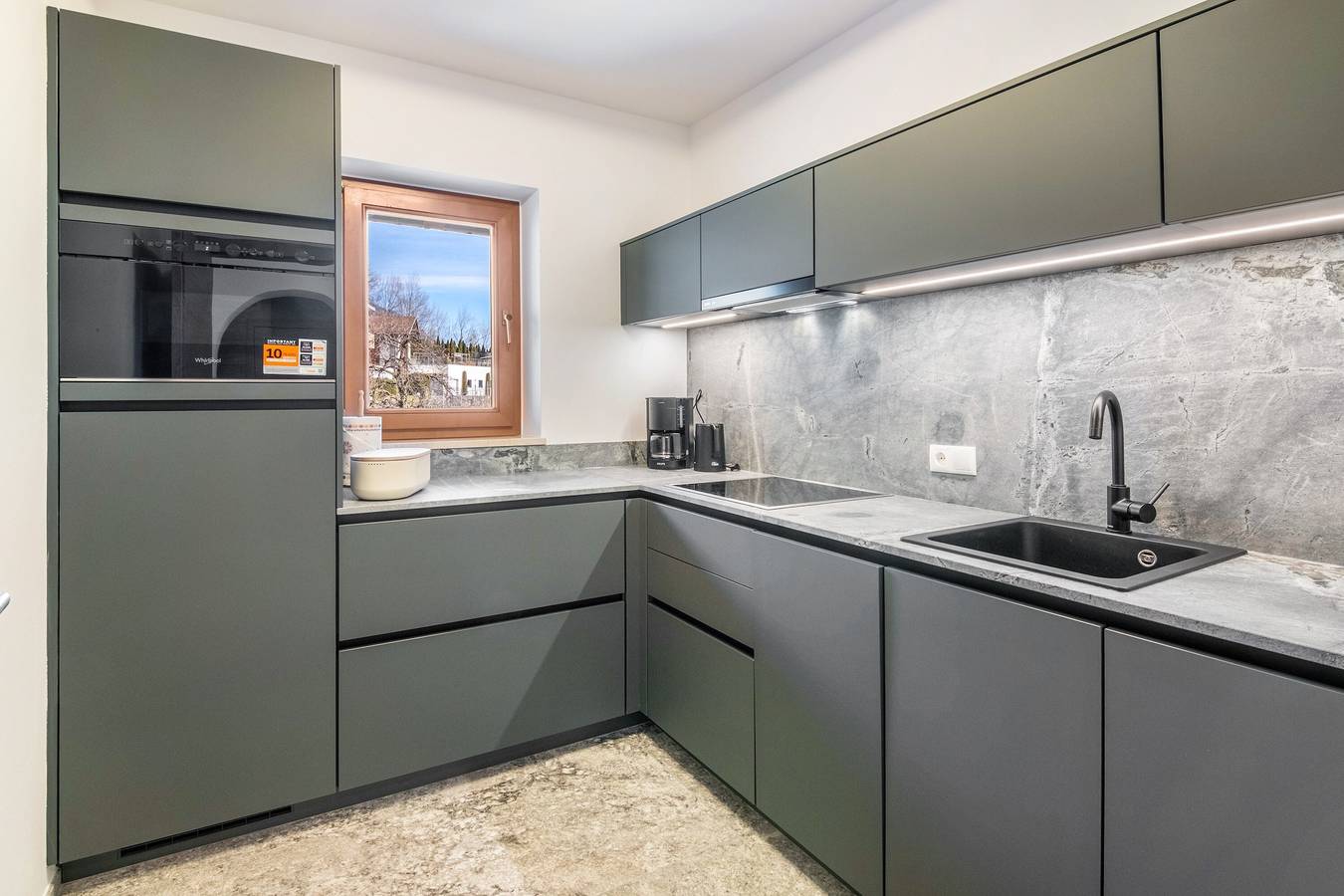 Ganze Wohnung, Gemütliche Ferienwohnung " Pixnerhof Golden" auf einem Bauernhof mit Wlan & Bergblick in Kastelbell, Kastelbell-Tschars