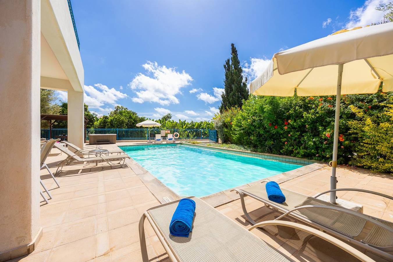 Villa für 7 Personen mit Garten in Peyia, Südzypern