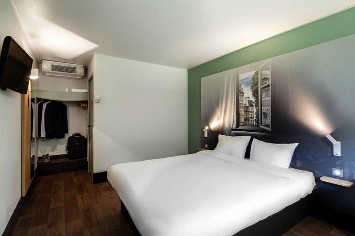 Hôtel pour 3 personnes, avec terrasse et jardin, animaux acceptés à Corbeil-Essonnes - 2