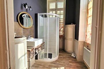 Location de vacances pour 3 personnes, avec jacuzzi et jardin à Vicq-d'Auribat