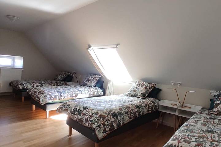 Gîte pour 8 personnes, avec jardin à Valuéjols - 4