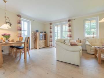 Ferienhaus für 4 Personen, mit Garten und Terrasse in Börgerende-Rethwisch