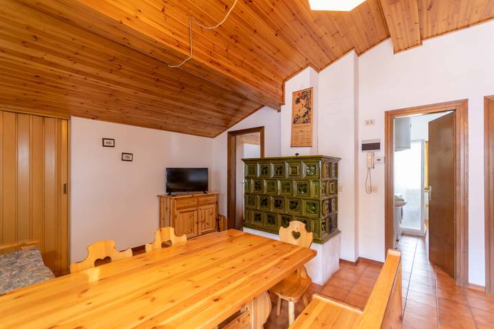 Hütte für 4 Personen, mit Balkon und Seeblick in den Dolomiten - 4
