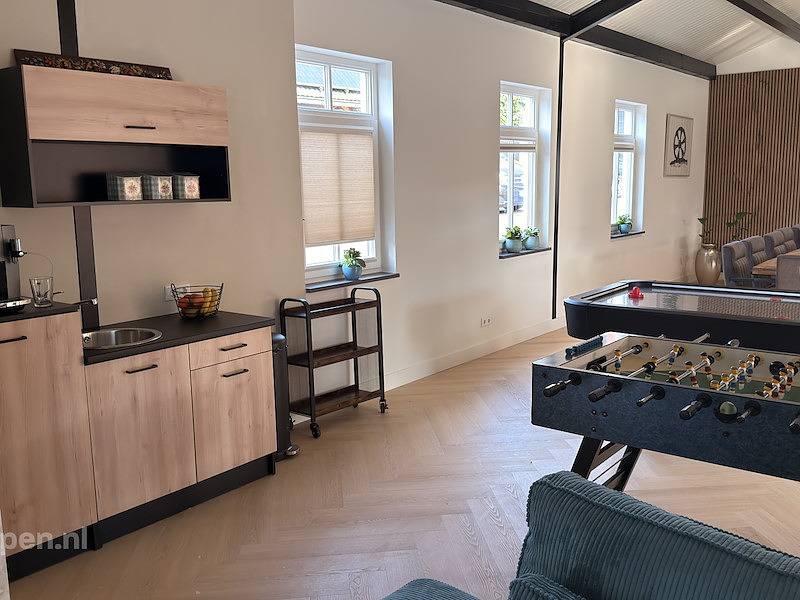 Holiday home Rosmalen in Brabant-Septentrional