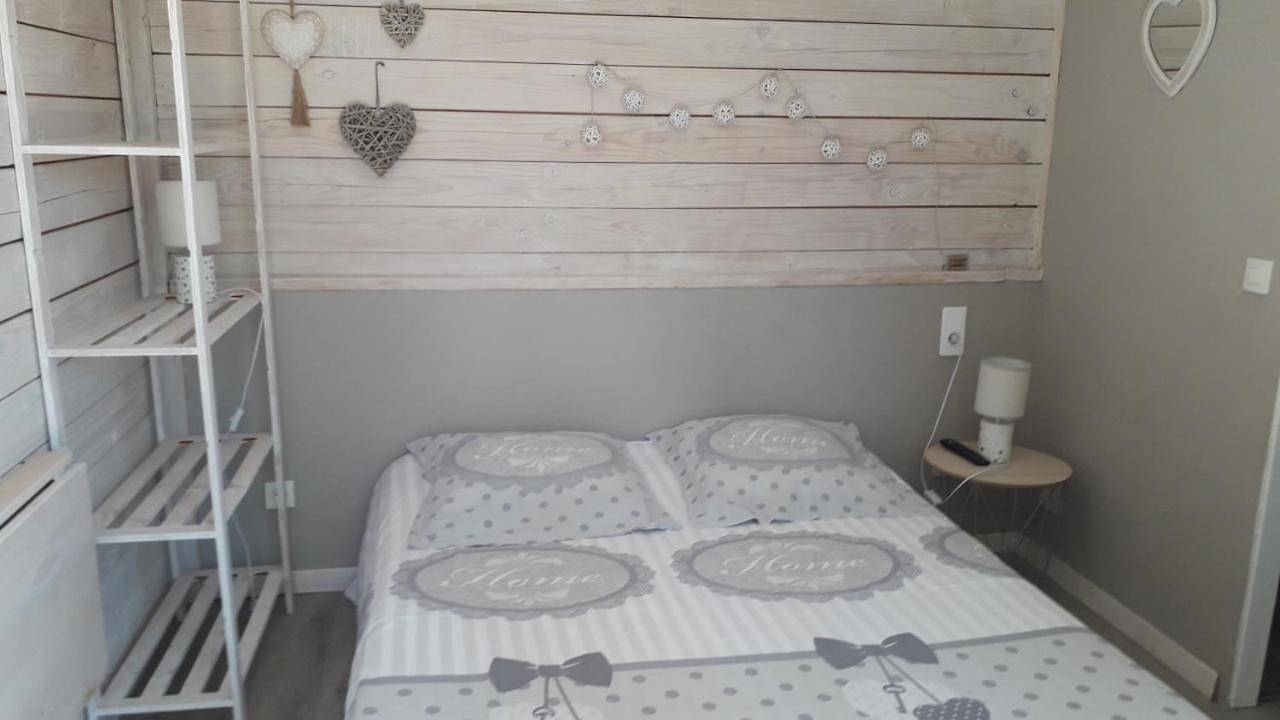 Chalets Climatisés in Salernes, Région de Draguignan