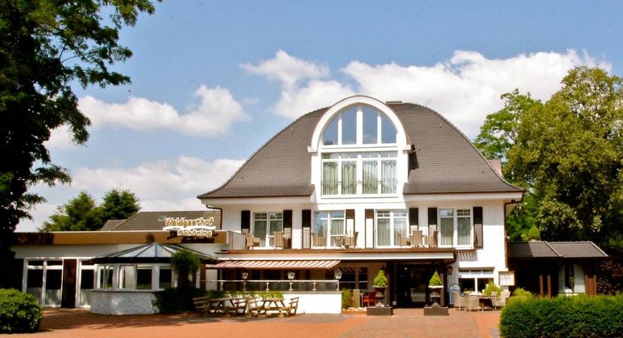 Hotel für 2 Personen, mit Balkon und Terrasse sowie Whirlpool und Garten in Friesoythe