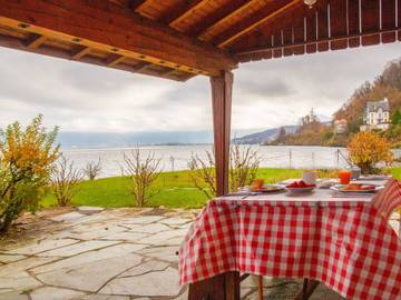 Vacation House for 8 Guests in Saint-Gingolph, Lake Geneva, Picture 3