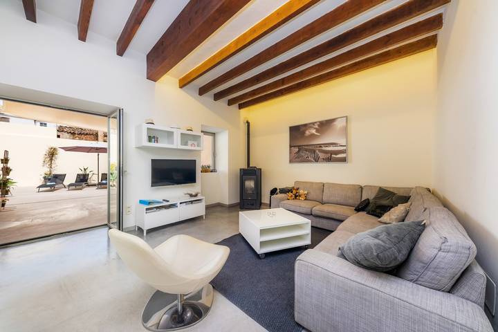 Ferienhaus für 8 Personen, mit Balkon