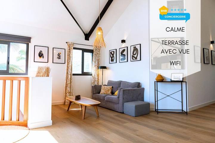 Gîte pour 4 personnes, avec terrasse et vue dans Plage de Saint-Leu