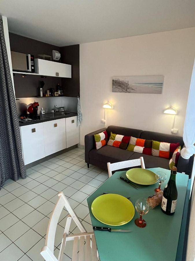 Gîte pour 4 personnes, avec terrasse dans Plage Kerfany - 4