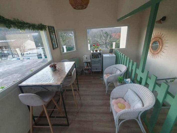 Maison d’hôte pour 2 personnes, avec jardin et terrasse ainsi que vue et piscine à Le Buisson-de-Cadouin - 2