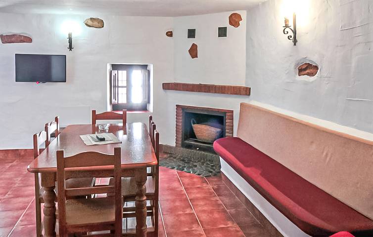Encantador apartamento de 150 m² con piscina, terraza y acceso al río: ¡la escapada perfecta! in Campanillas, Almogía