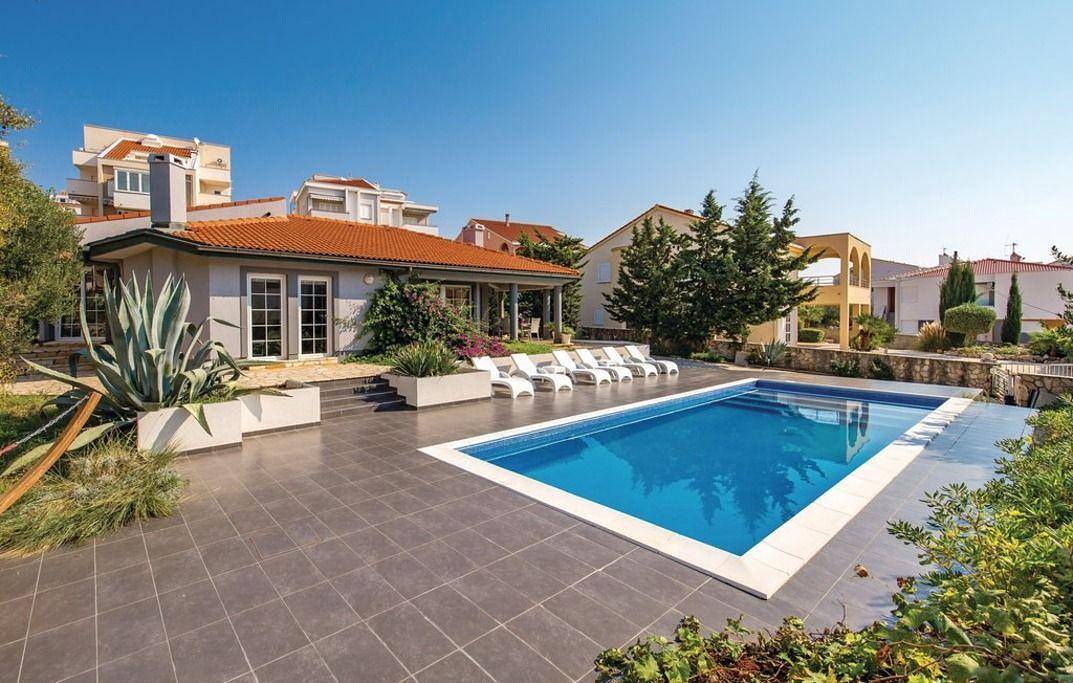 Holiday Home Antonija with Private pool in Novalja, Pag Island
