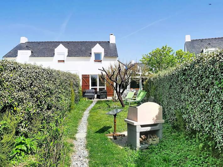 Location de vacances pour 4 personnes, avec jardin dans Kerhillio - 2