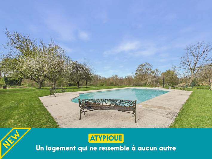 Villa pour 2 personnes, avec piscine ainsi que jardin et terrasse - 1