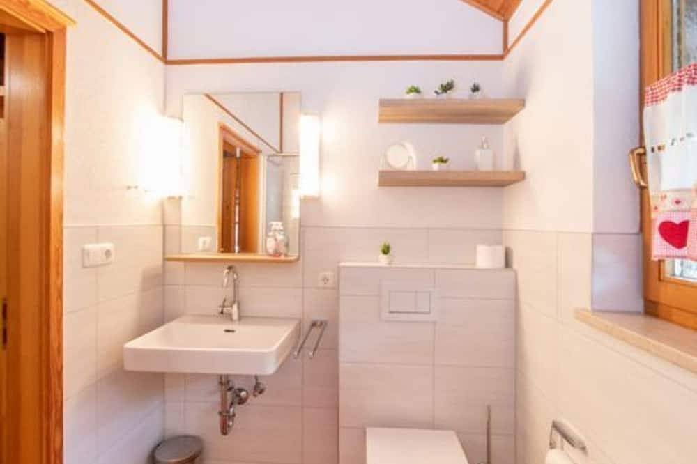 Ganze Wohnung, Eno 18 Ferienwohnung Enzian im Feriendorf Sonnenhang Ht - Ferienwohnung Enzian in Missen-Wilhams, Bayerisch Schwaben