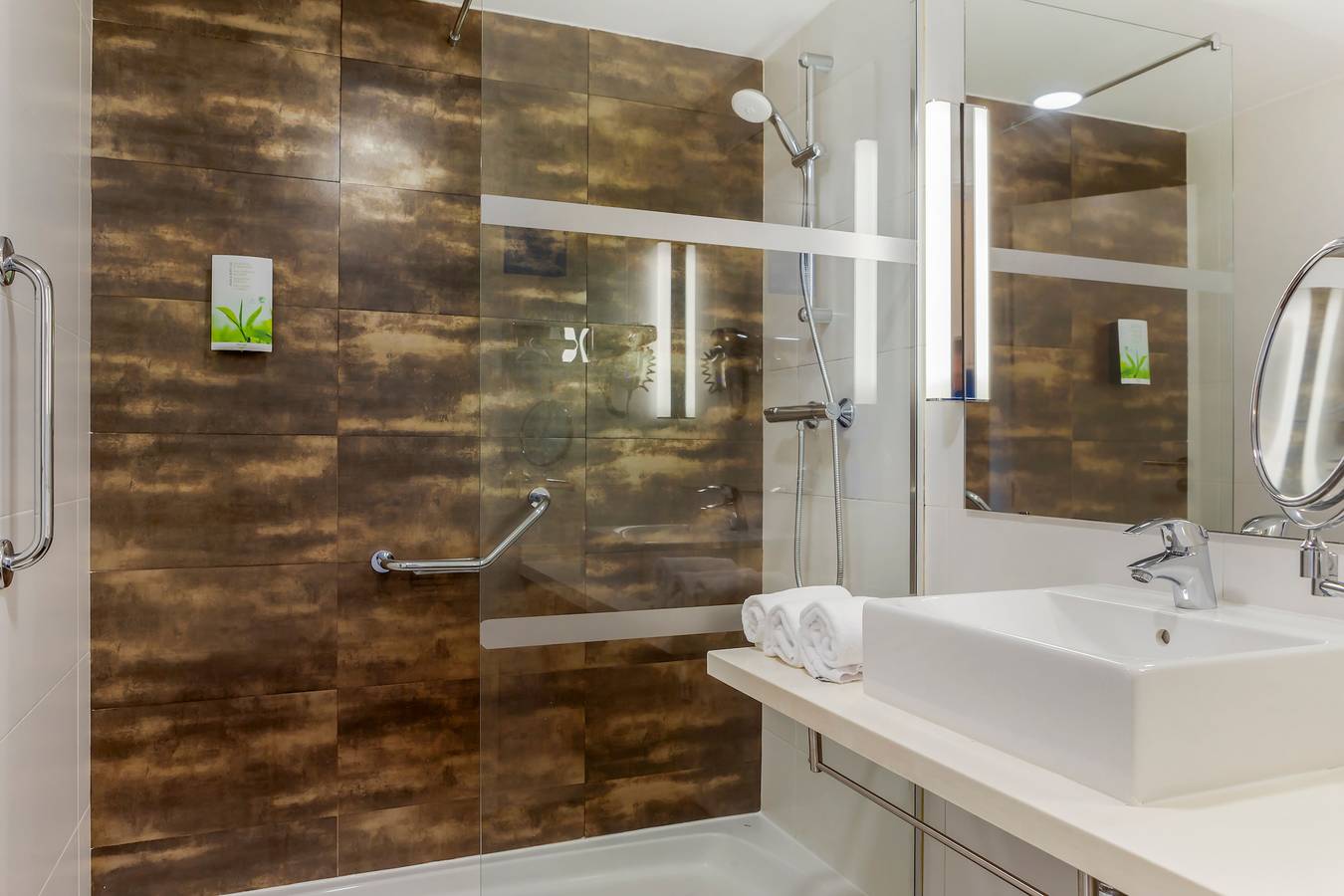 Ganze Wohnung, Ferienwohnung für 2 Personen mit Pool in El Faro, Mijas