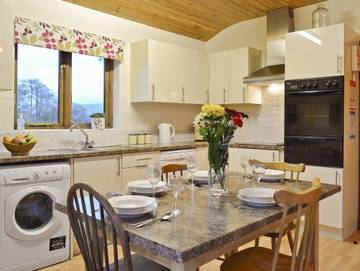 Log Cabin for 6 People in Powys, Mid-Wales, Photo 3