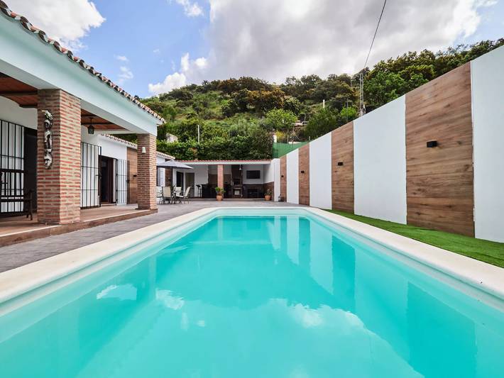 Casa rural para 8 personas, con jardín en Casabermeja - 4