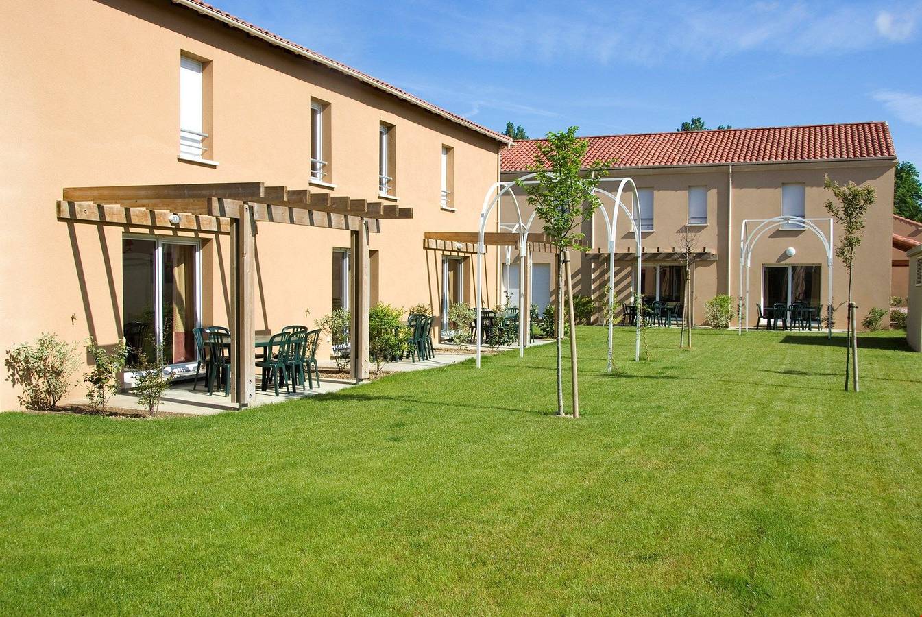 Apartamento entero, Lagrange Vacances Residence Le Clos des Vignes - Short Stays in Bergerac, Périgord Pourpre