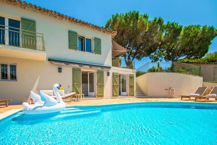 Gîte pour 10 personnes, avec piscine, animaux acceptés