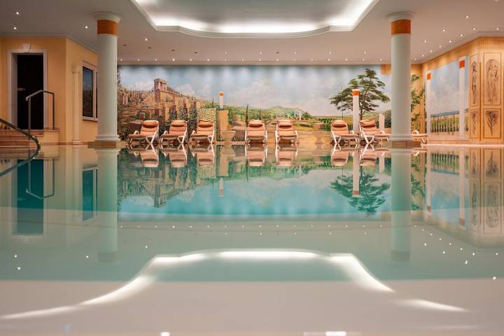 Hotel für 2 Personen, mit Terrasse und Garten sowie Pool und Sauna in Lambrechtshagen - 3