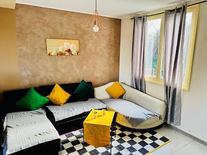 Location de vacances pour 8 personnes, avec terrasse à Saint-Brice-sous-Forêt - 2