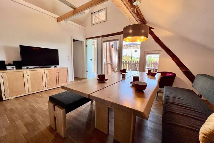 Ferienwohnung für 4 Personen, mit Balkon und Garten sowie Sauna - 1