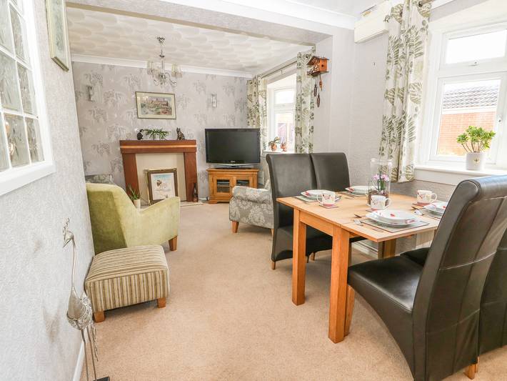 Bumble Bee Cottage in Skegness, Lincolnshire