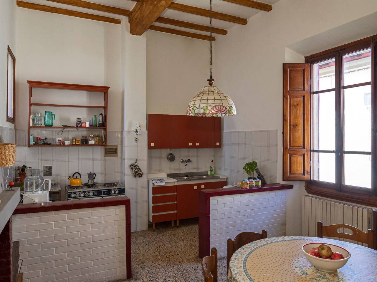 Historische Villa auf dem Lande in den toskanischen Hügeln in Cicogna, Terranuova Bracciolini