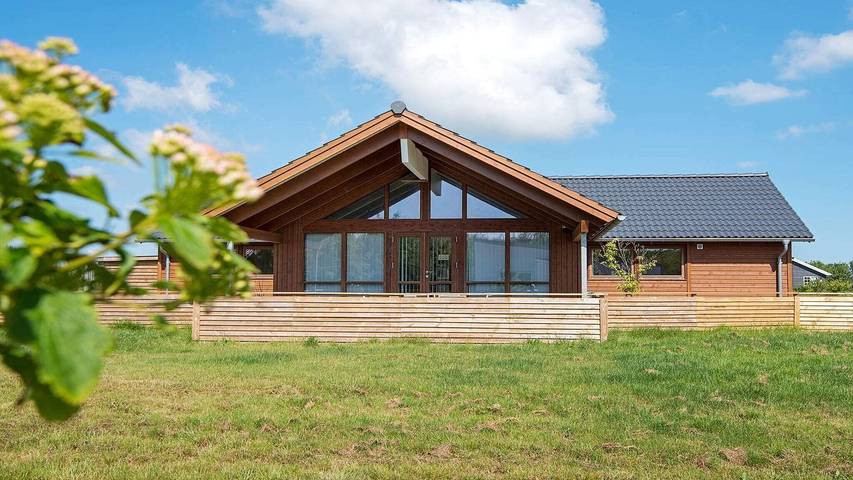 Ferienhaus für 7 Personen, mit Garten und Whirlpool sowie Sauna, mit Haustier in Sydals