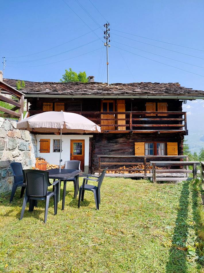 Ferienhaus für 4 Personen, mit Garten in Matterhorn