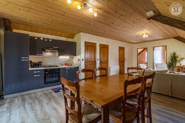 Gîte pour 4 personnes, avec jardin à Jarrier - 3