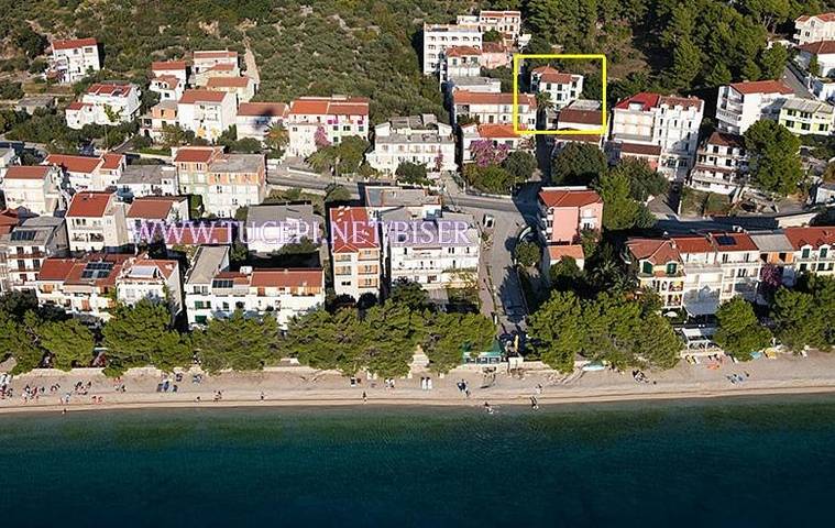 Maison d’hôte pour 5 personnes, avec Balcon et Terrasse ainsi que Jardin et Vue à Tučepi