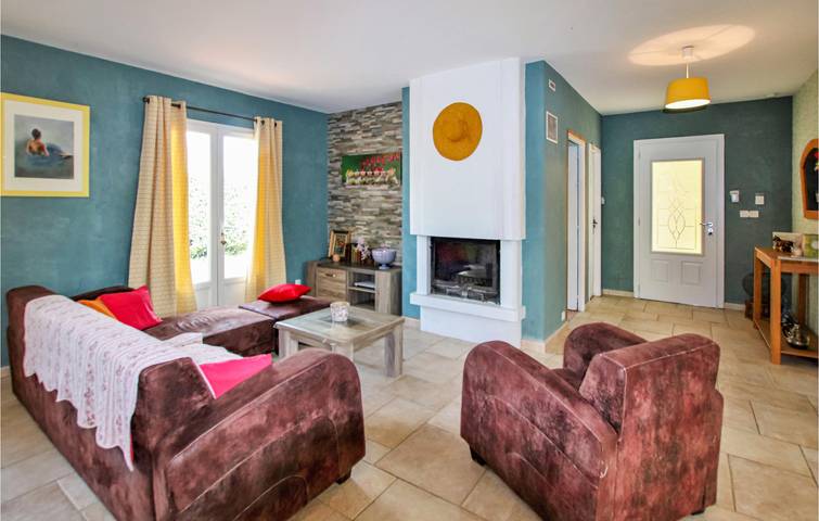 Location de vacances pour 6 personnes, avec terrasse et jardin à Montélimar - 4