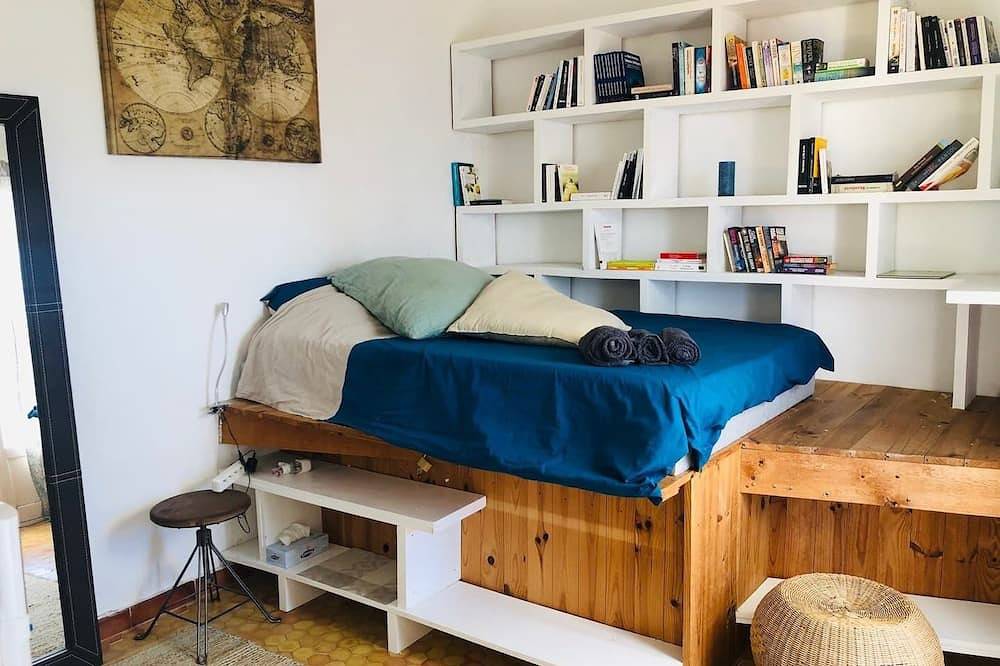 Iijzniejdnziejndjin in Coti-Chiavari, Ajaccio und Umgebung