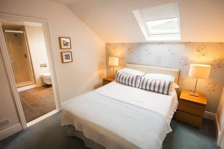 Ganze Wohnung, Apartment-Deluxe-Ensuite mit Bad-Gartenblick in Gateshead