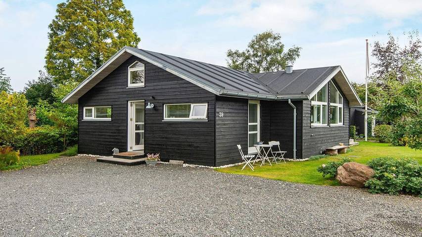 Ferienhaus für 6 Personen, mit Terrasse und Whirlpool in Aarhus und Umgebung