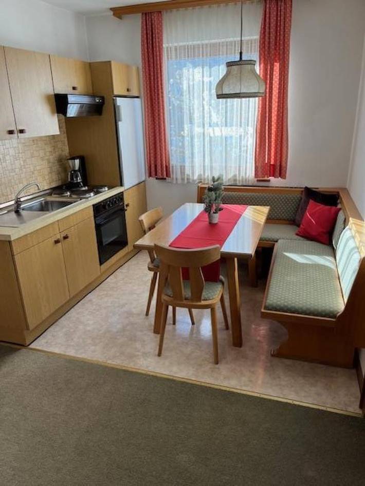 Ganze Ferienwohnung, Fewo A (2-5 Personen/1 Sz, 1 Wsr) in Flachau, Ski Amadé